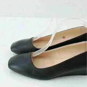 Adrienne Vittadini Palmer Black Faux Leather Wedge Pumps Heels Size 7.5 M